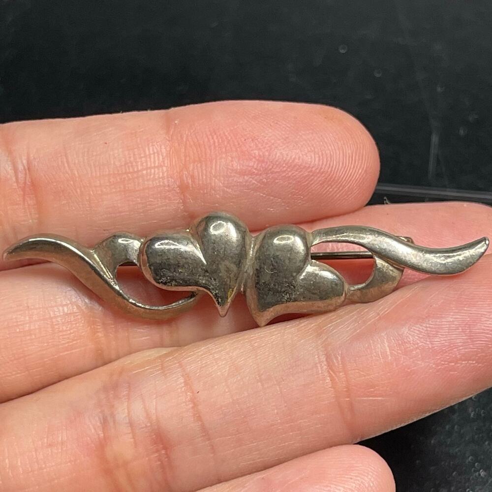 Silver Tone Double Heart Brooch Unsigned 2.25" Vtg